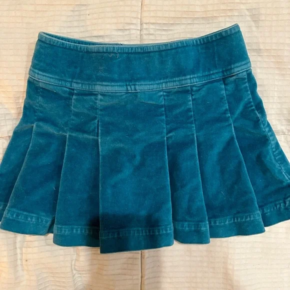 Mini Boden skirt, size 5-6 - Picture 2 of 7